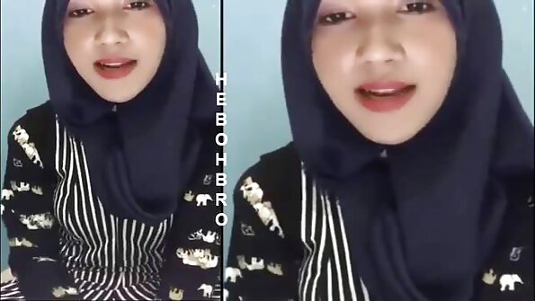 Babe pirang sedot kontol hideung anu ageung